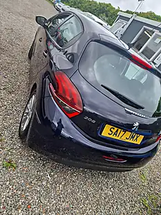 Used 2017 Peugeot 208 Active Blue - Interior and Exterior details 10