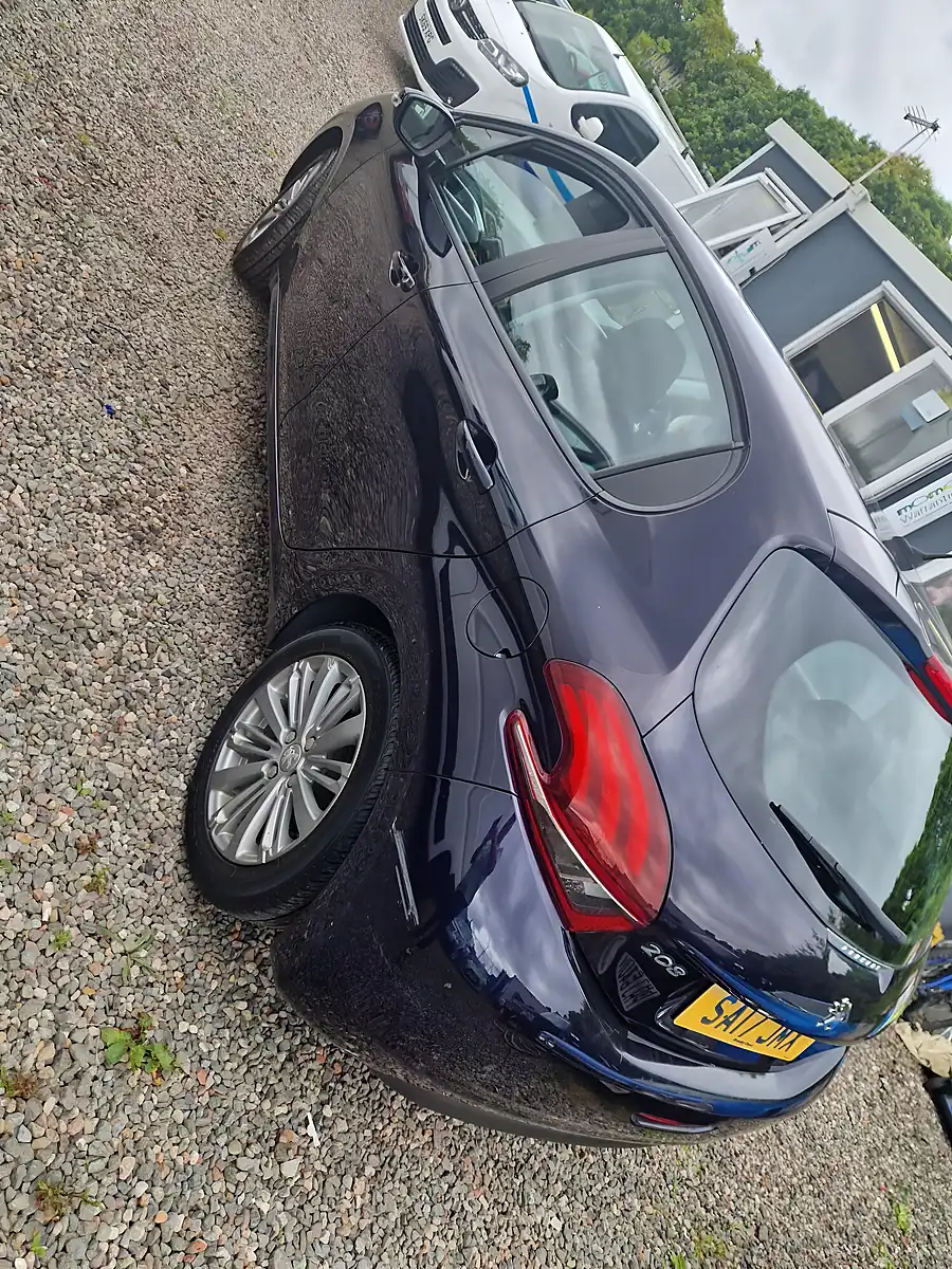Used 2017 Peugeot 208 Active Blue - Interior and Exterior details 11