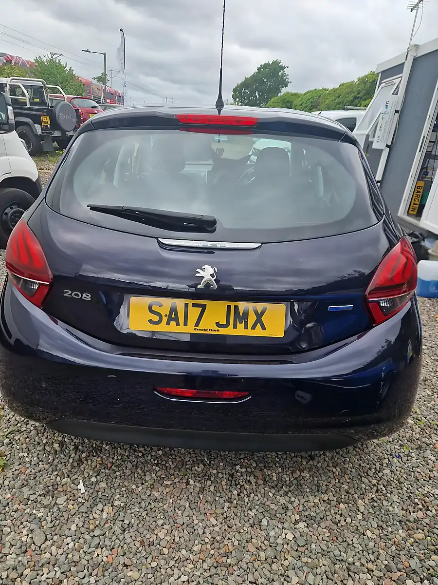 Used 2017 Peugeot 208 Active Blue - Interior and Exterior details 9