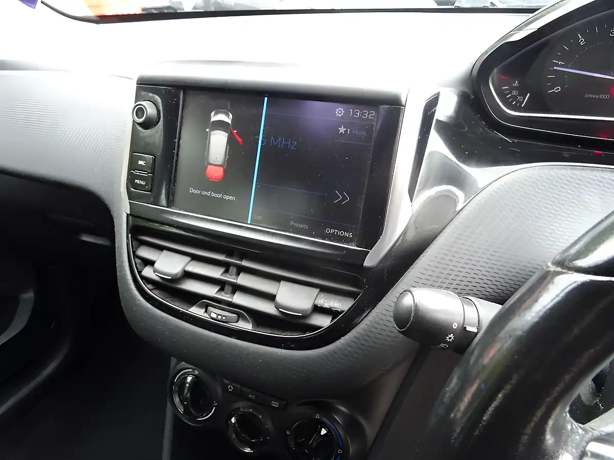 Used 2017 Peugeot 208 Active Silver - Interior and Exterior details 17