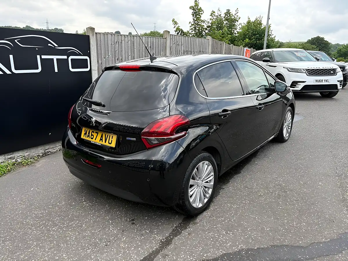 Used 2017 Peugeot 208 Allure Black - Interior and Exterior details 9
