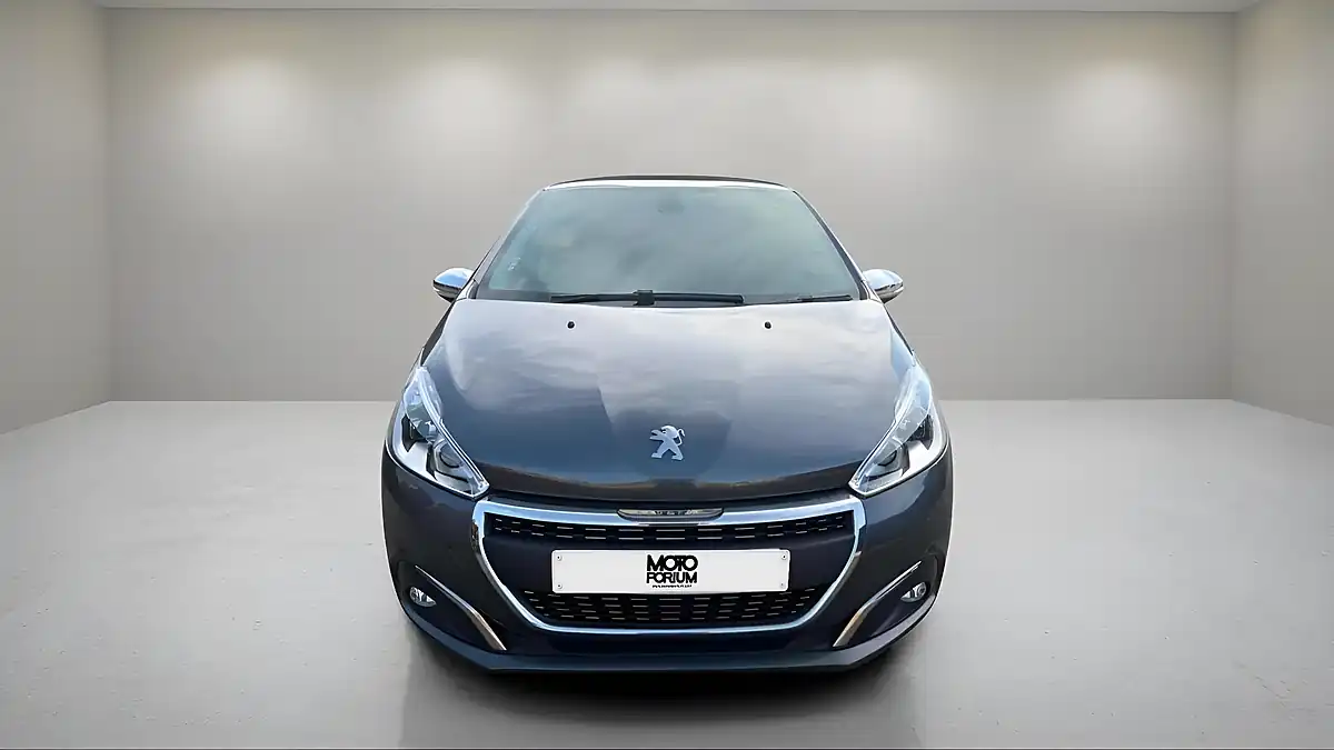Used 2017 Peugeot 208 Allure Grey - Interior and Exterior details 2
