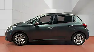 Used 2017 Peugeot 208 Allure Grey - Interior and Exterior details 6