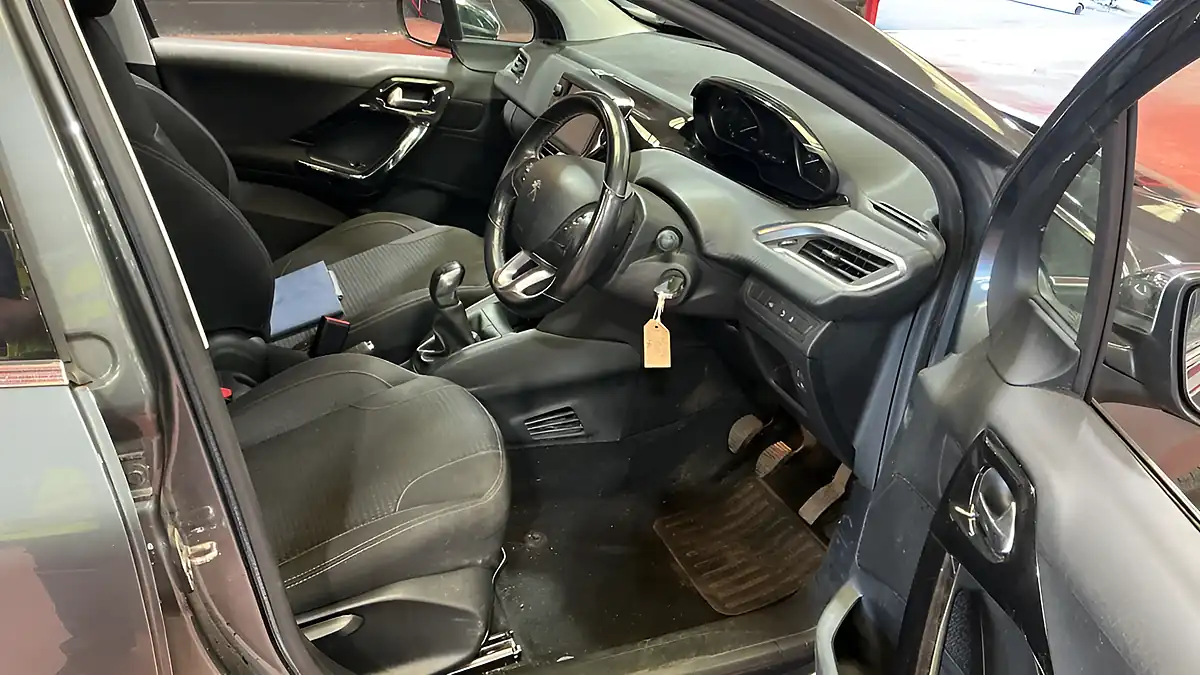 Used 2017 Peugeot 208 Allure Grey - Interior and Exterior details 9