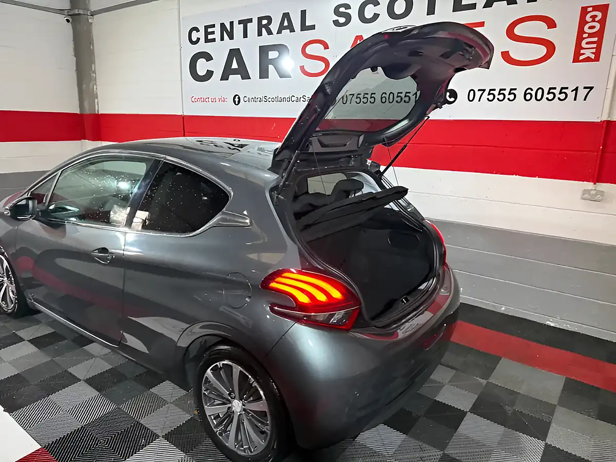 Used 2017 Peugeot 208 Allure Grey - Interior and Exterior details 9