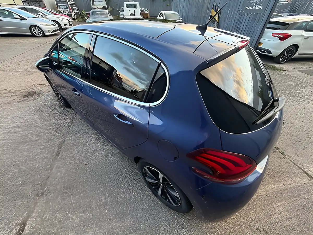 Used 2017 Peugeot 208 Allure Premium Blue - Interior and Exterior details 13
