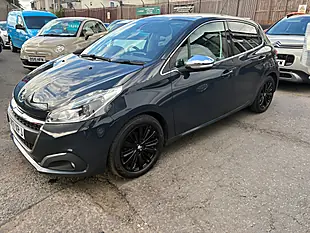 Used 2017 Peugeot 208 Allure Premium Grey - Interior and Exterior details 6