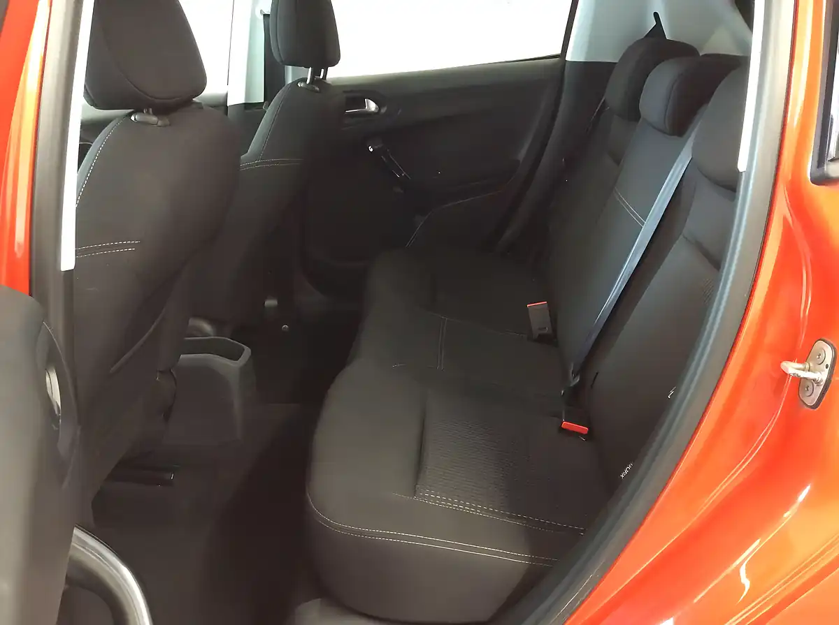 Used 2017 Peugeot 208 Allure Premium Orange - Interior and Exterior details 14