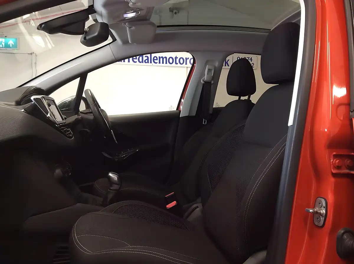 Used 2017 Peugeot 208 Allure Premium Orange - Interior and Exterior details 15