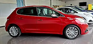 Used 2017 Peugeot 208 Allure Red - Interior and Exterior details 6