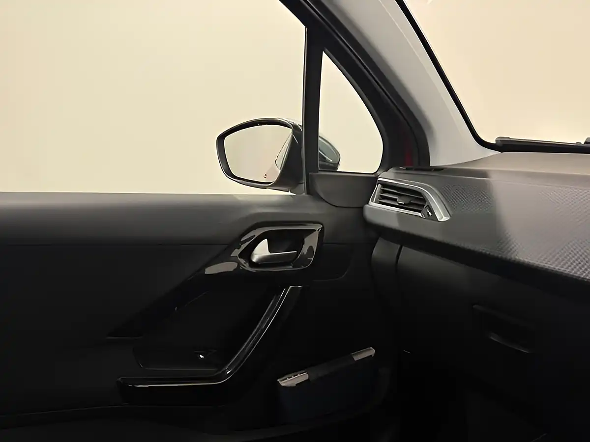 Used 2017 Peugeot 208 Allure Red - Interior and Exterior details 20