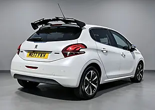 Used 2017 Peugeot 208 Allure White - Interior and Exterior details 2