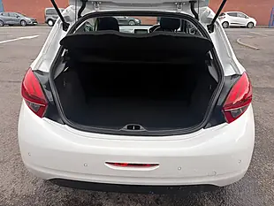 Used 2017 Peugeot 208 Allure White - Interior and Exterior details 15