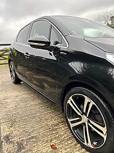 Used 2017 Peugeot 208 GT Line Black - Interior and Exterior details 6