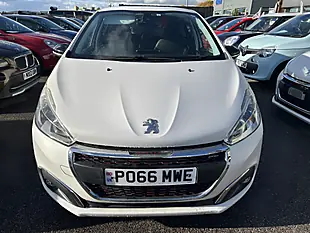 Used 2017 Peugeot 208 GT Line White - Interior and Exterior details 2