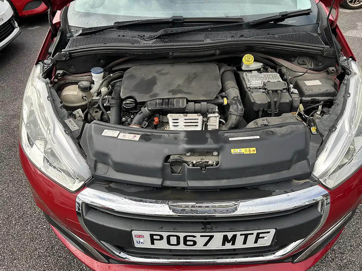 Used 2017 Peugeot 208 Red - Interior and Exterior details 15