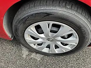 Used 2017 Peugeot 208 Red - Interior and Exterior details 18