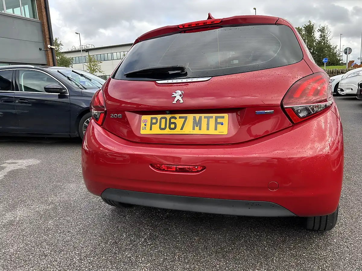 Used 2017 Peugeot 208 Red - Interior and Exterior details 4