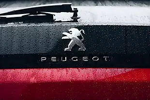 Used 2017 Peugeot 3008 Active Red - Interior and Exterior details 16