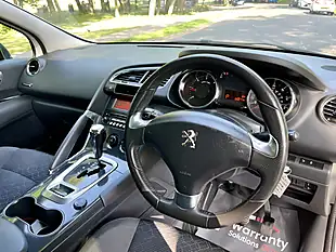Used 2017 Peugeot 3008 Active White - Interior and Exterior details 17