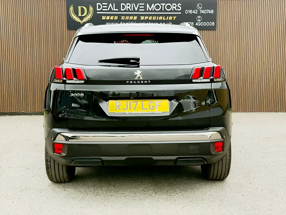 Used 2017 Peugeot 3008 Allure Black - Interior and Exterior details 6