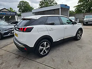 Used 2017 Peugeot 3008 Allure Blue White - Interior and Exterior details 8