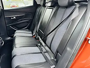 Used 2017 Peugeot 3008 Allure Bronze - Interior and Exterior details 11