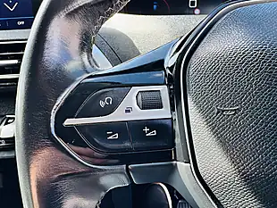 Used 2017 Peugeot 3008 Allure Bronze - Interior and Exterior details 17