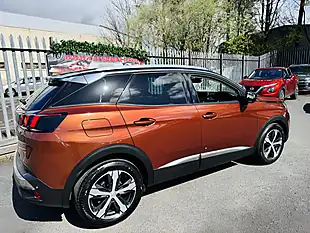 Used 2017 Peugeot 3008 Allure Bronze - Interior and Exterior details 4