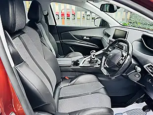 Used 2017 Peugeot 3008 Allure Bronze - Interior and Exterior details 8