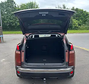 Used 2017 Peugeot 3008 Allure Bronze - Interior and Exterior details 16