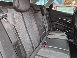 Used 2017 Peugeot 3008 Allure Bronze - Interior and Exterior details 12