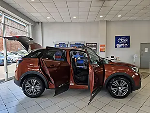 Used 2017 Peugeot 3008 Allure Bronze - Interior and Exterior details 8