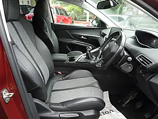 Used 2017 Peugeot 3008 Allure Bronze - Interior and Exterior details 10