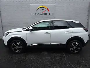 Used 2017 Peugeot 3008 Allure Eat White - Interior and Exterior details 8