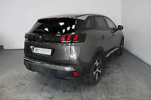 Used 2017 Peugeot 3008 Allure Grey - Interior and Exterior details 6