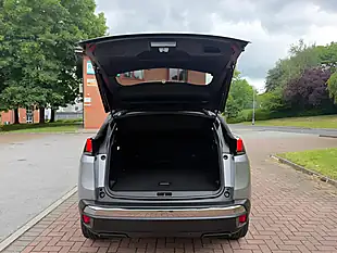 Used 2017 Peugeot 3008 Allure Grey - Interior and Exterior details 14