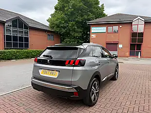 Used 2017 Peugeot 3008 Allure Grey - Interior and Exterior details 16