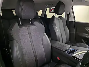 Used 2017 Peugeot 3008 Allure Grey - Interior and Exterior details 13