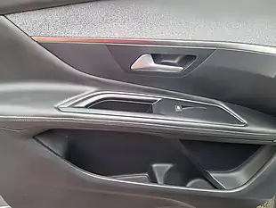 Used 2017 Peugeot 3008 Allure Grey - Interior and Exterior details 16