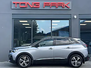 Used 2017 Peugeot 3008 Allure Grey - Interior and Exterior details 10