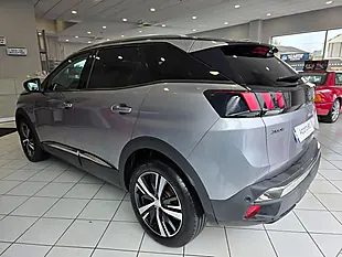 Used 2017 Peugeot 3008 Allure Grey - Interior and Exterior details 4