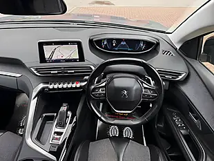 Used 2017 Peugeot 3008 Allure Grey - Interior and Exterior details 14