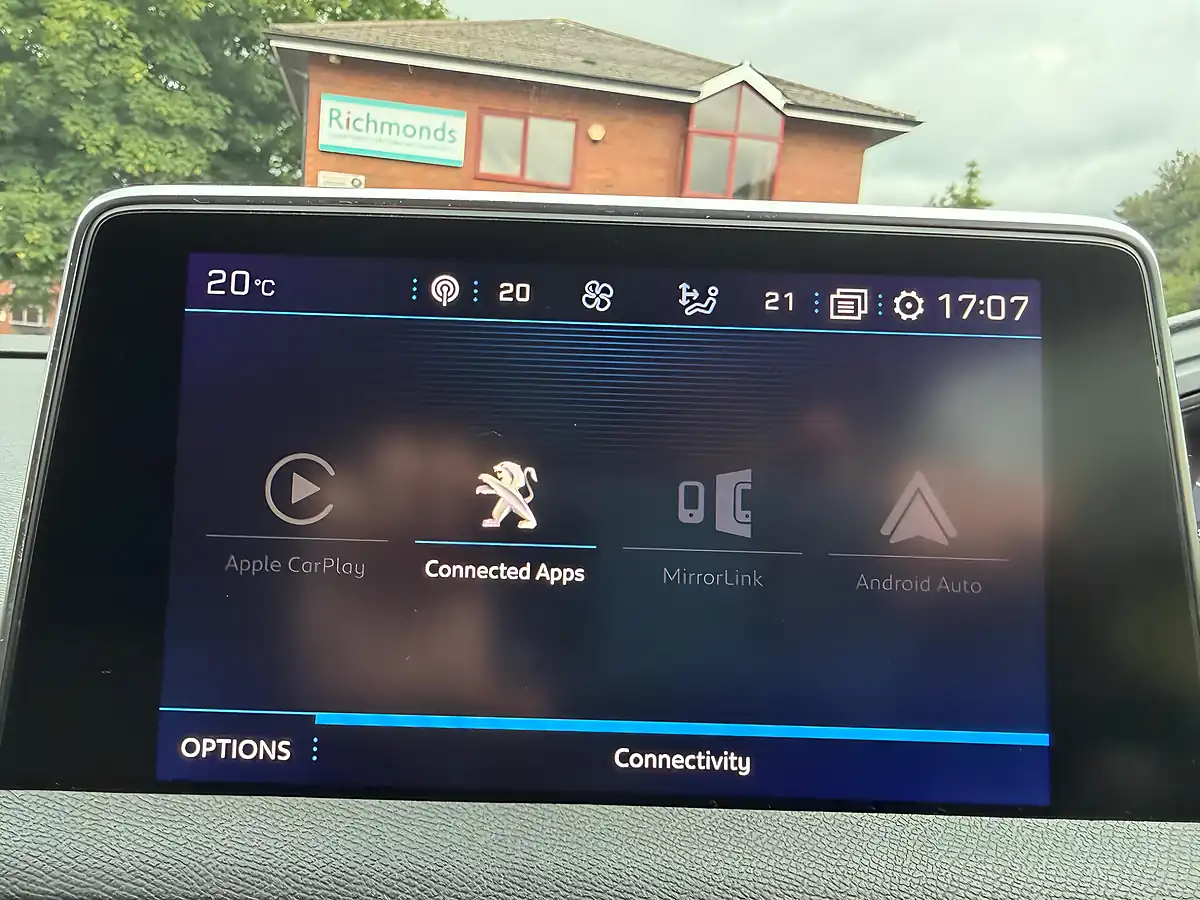 Used 2017 Peugeot 3008 Allure Grey - Interior and Exterior details 18