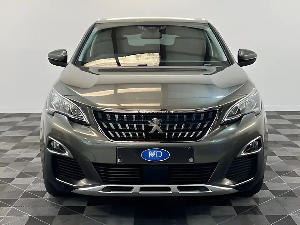 Used 2017 Peugeot 3008 Allure Grey - Interior and Exterior details 10