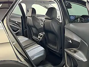 Used 2017 Peugeot 3008 Allure Grey - Interior and Exterior details 15