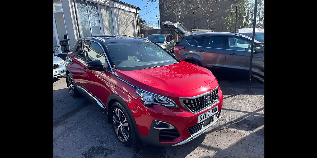 Used 2017 Peugeot 3008 Allure Magenta Red Metallic - Front View