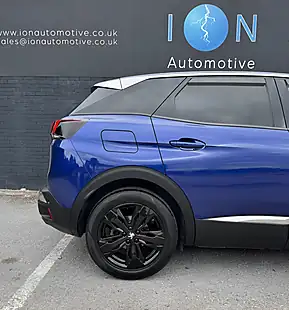 Used 2017 Peugeot 3008 Allure Magnetic Blue - Interior and Exterior details 10