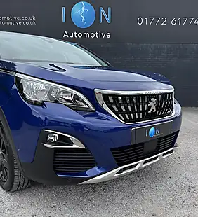 Used 2017 Peugeot 3008 Allure Magnetic Blue - Interior and Exterior details 9