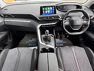 Used 2017 Peugeot 3008 Allure White - Interior and Exterior details 3